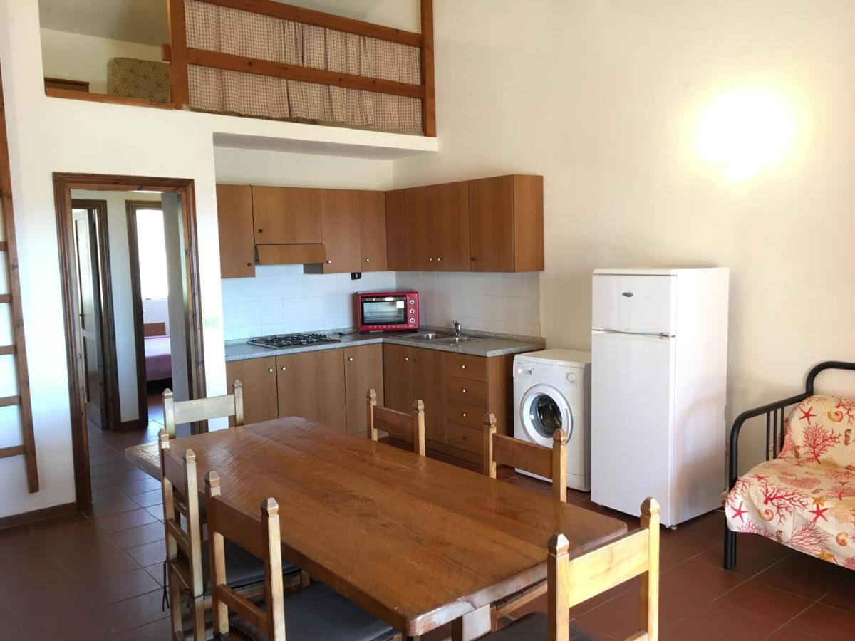 Borgo Spiaggia Изола-Росса Экстерьер фото