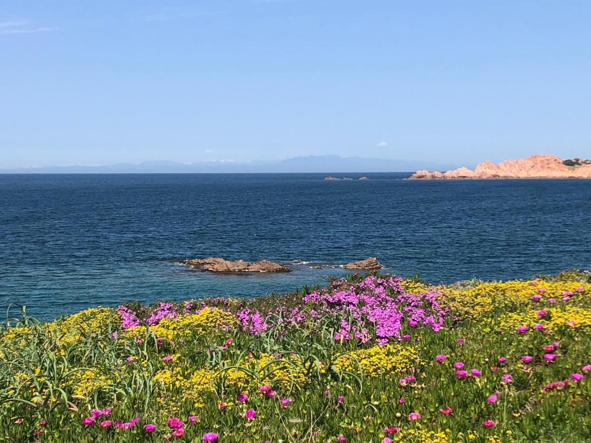 Borgo Spiaggia Изола-Росса Экстерьер фото