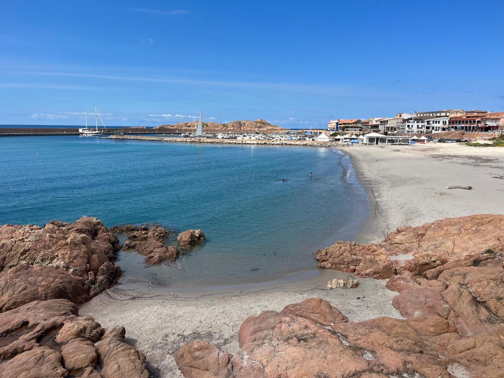 Borgo Spiaggia Изола-Росса Экстерьер фото