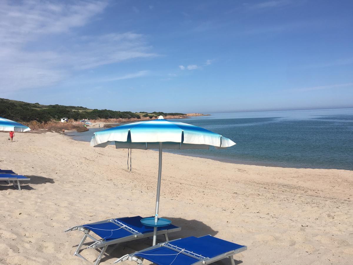 Borgo Spiaggia Изола-Росса Экстерьер фото